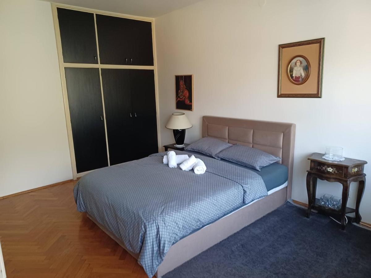 Mali Plac Apartment Zagabria Esterno foto